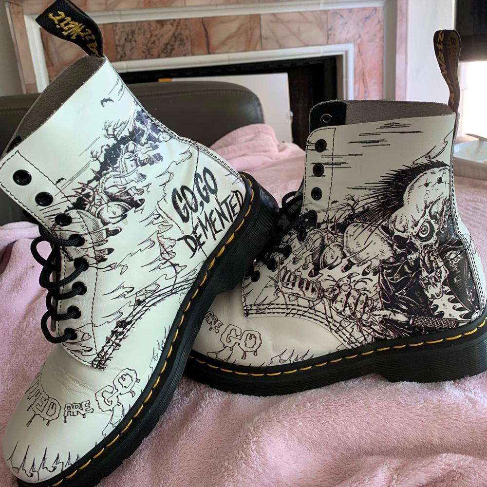 Dr. Martens Pascal’s “Go Demented Go” Women SIZE 10 Mens 8 NEVER WORN NEW Boots